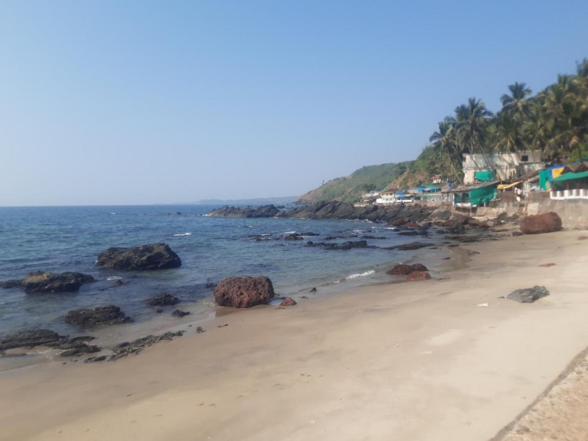 Om Ganesh Guest House Cliffside أرامبول المظهر الخارجي الصورة