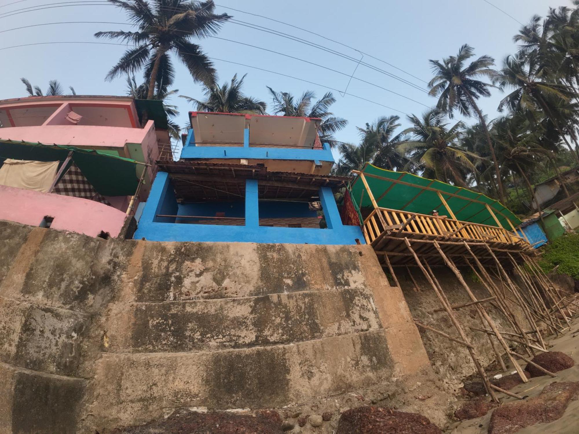 Om Ganesh Guest House Cliffside أرامبول المظهر الخارجي الصورة