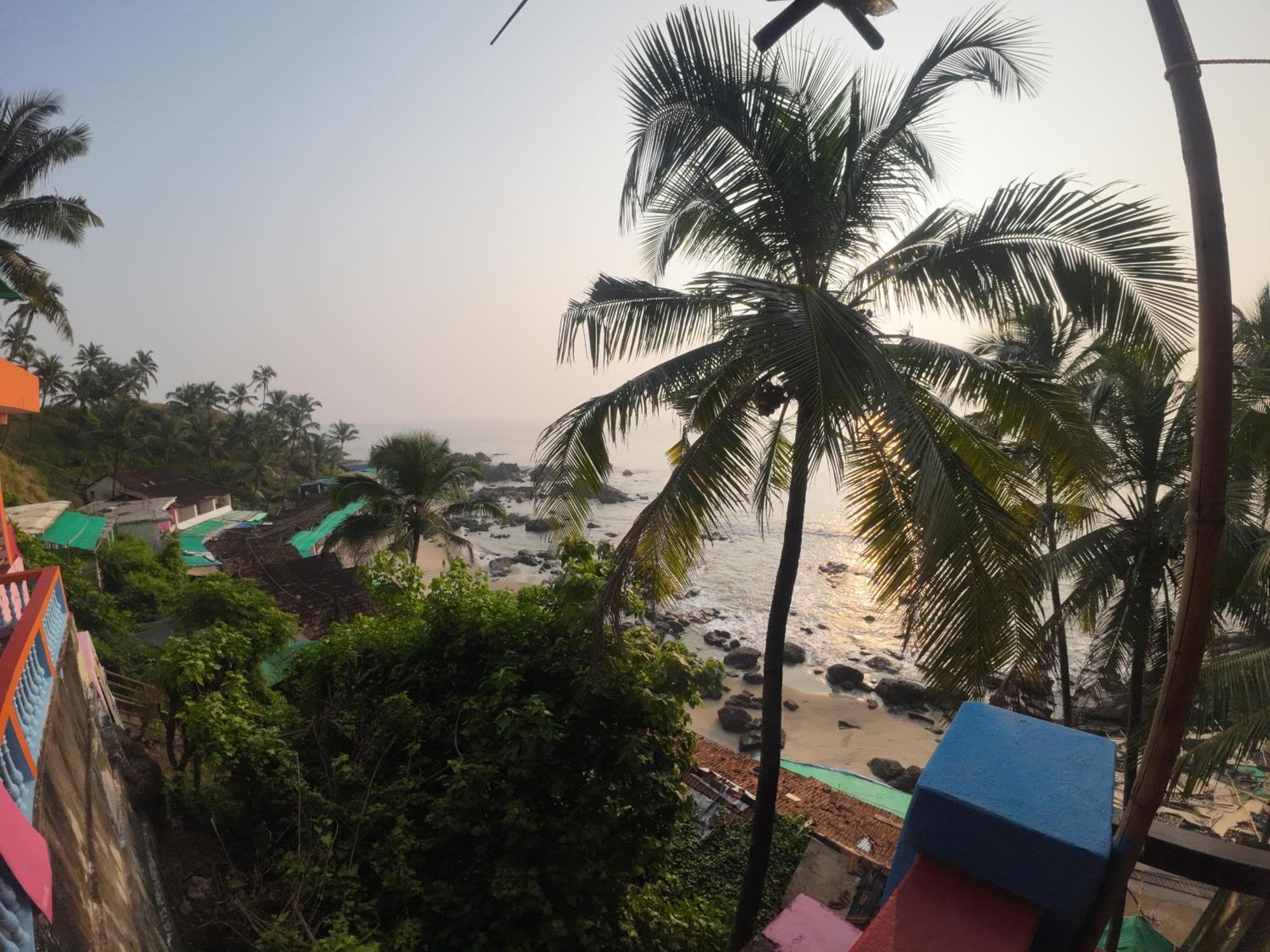 Om Ganesh Guest House Cliffside أرامبول المظهر الخارجي الصورة