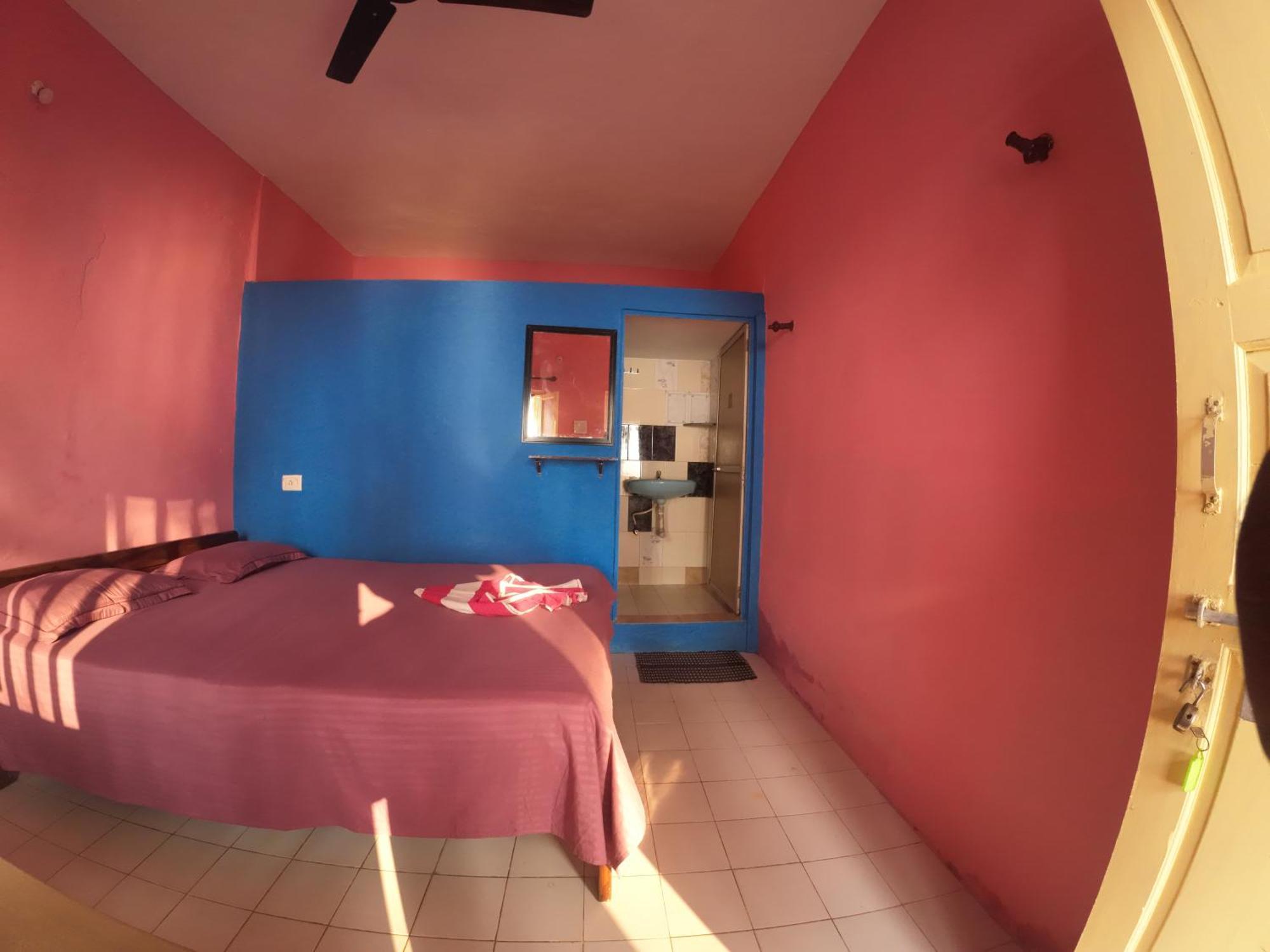 Om Ganesh Guest House Cliffside أرامبول المظهر الخارجي الصورة