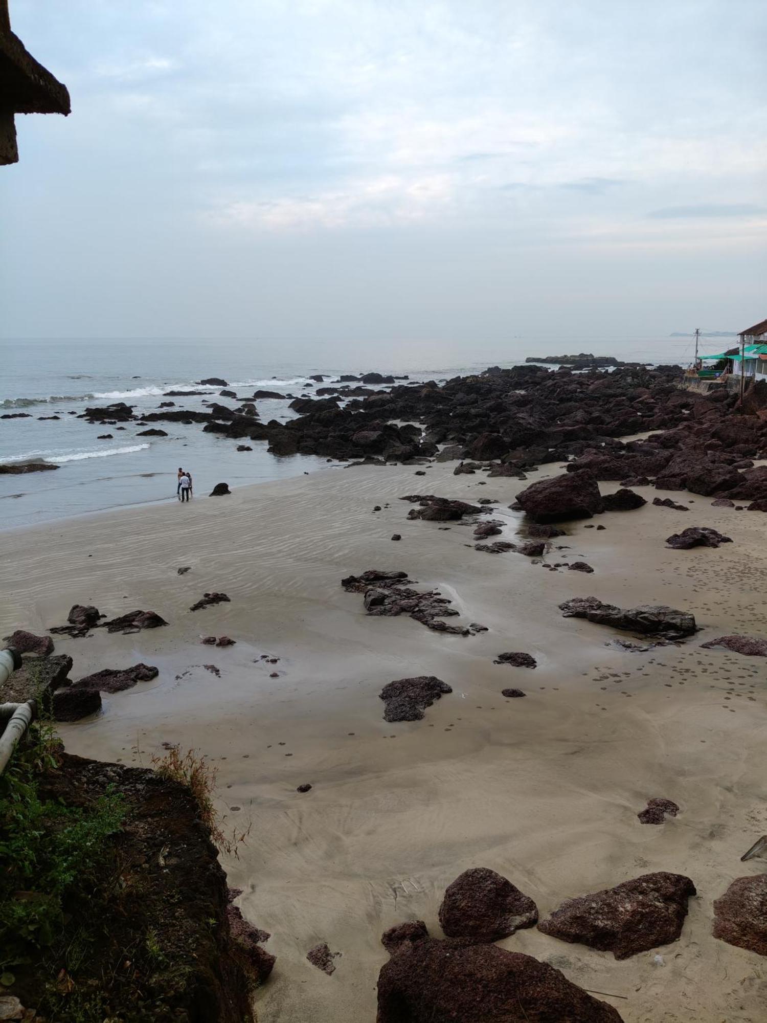 Om Ganesh Guest House Cliffside أرامبول المظهر الخارجي الصورة